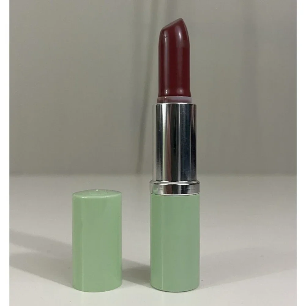 CLINQUE SHY Dramatically Different Lipstick 0.14 oz NEW